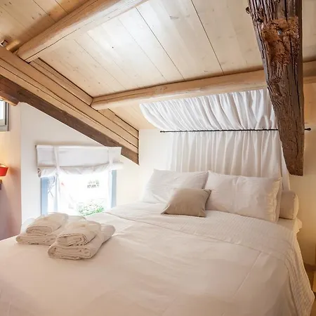 1841 Pensión Nauplia